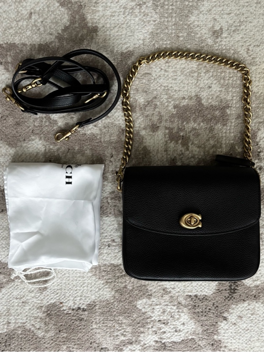 Coach Cassie Crossbody 19 Leather Black Bag